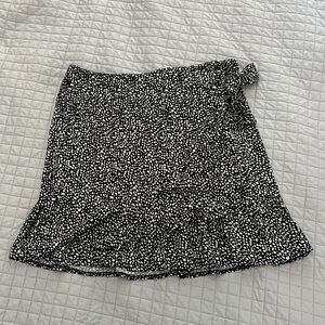 irregular spotted tie wrap skirt
